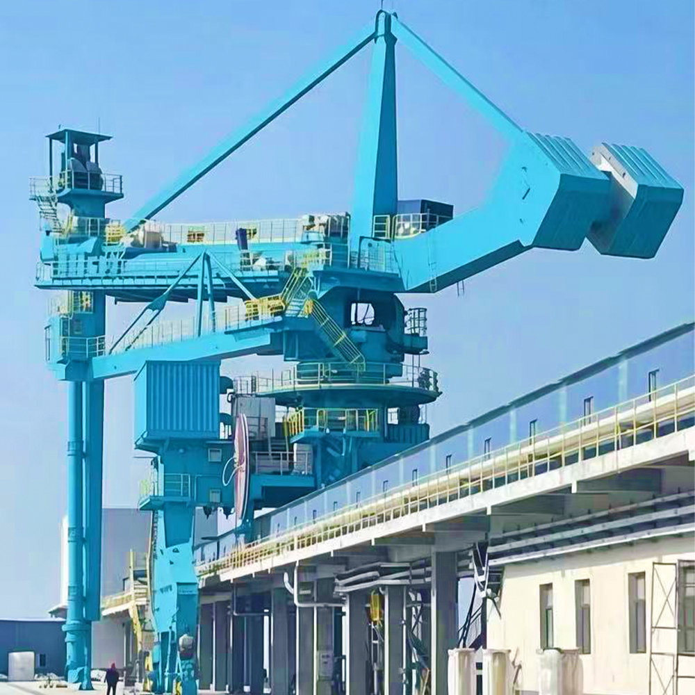 螺旋卸船机